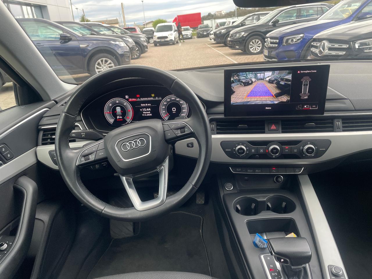 Audi A4 Avant 30 TDI/136 CV S tronic Business