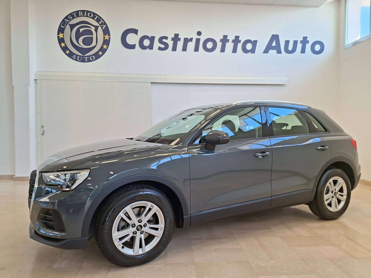 Audi Q3 35 2.0 tdi Business s-tronic 2 ANNI GARANZIA AYVENS