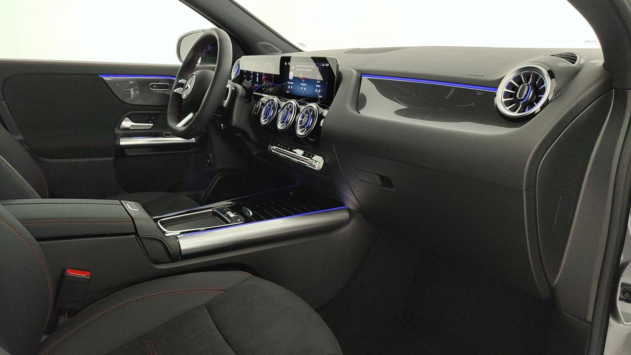 Mercedes-Benz GLA 200 d automatic