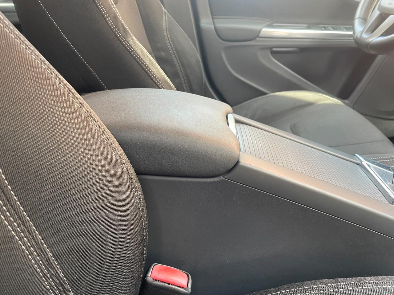 Volvo V60 D3 Momentum