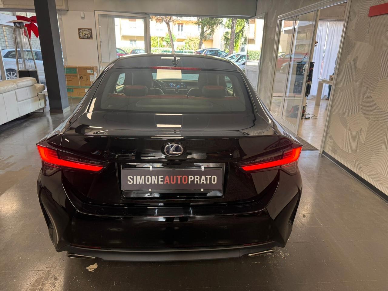 Lexus RC F Hybrid Sport