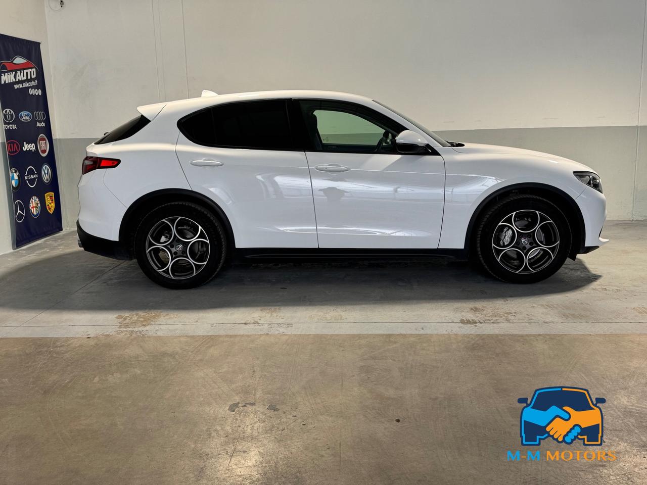 Alfa Romeo Stelvio 2.2 t Sport Tech rwd 160cv auto TAGLIANDI UFF