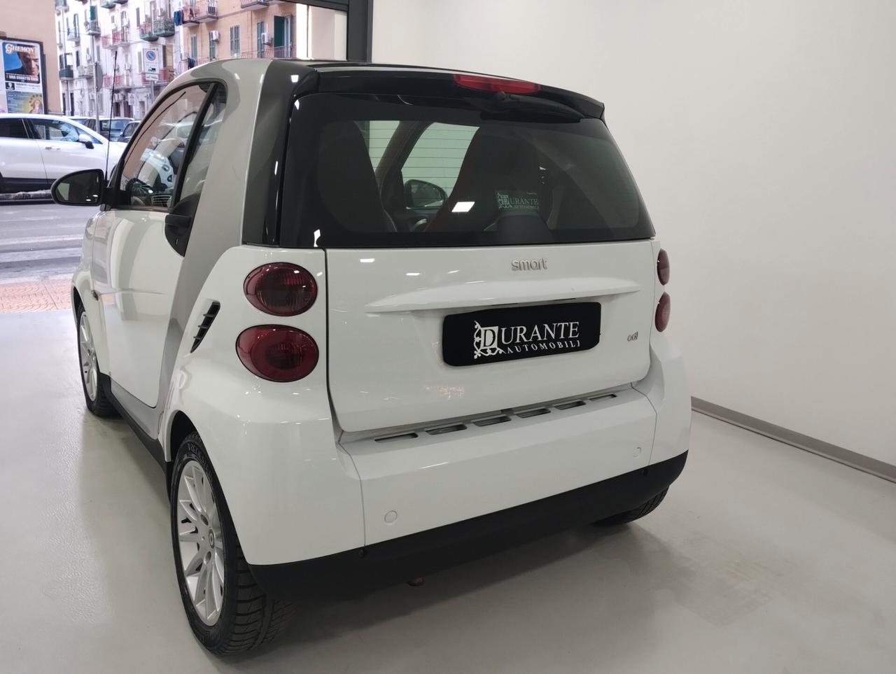 Smart ForTwo 800 CDI NEOPATENTATI 33 kW coupé passion