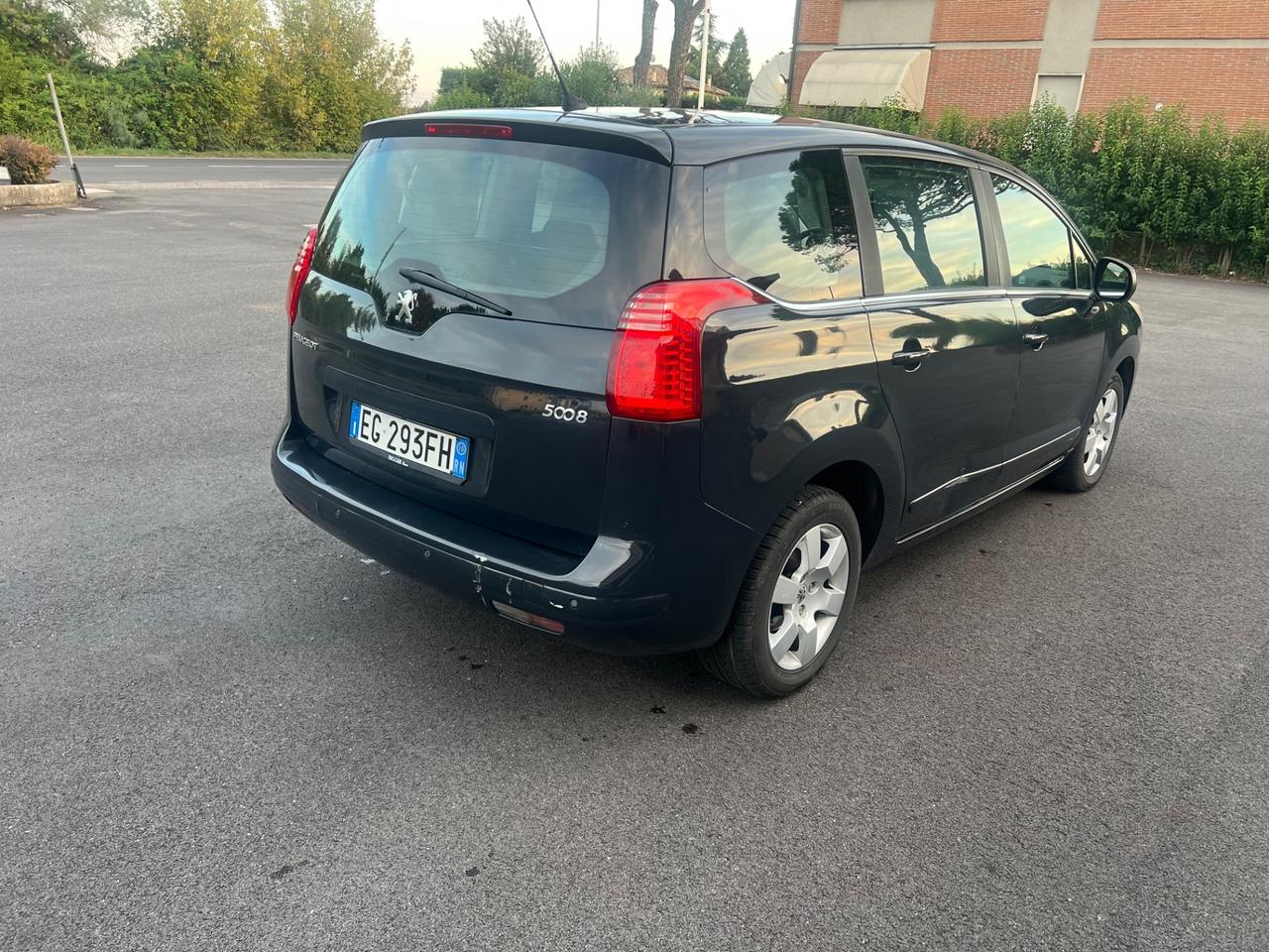 Peugeot 5008 1.6 HDi 112CV Business