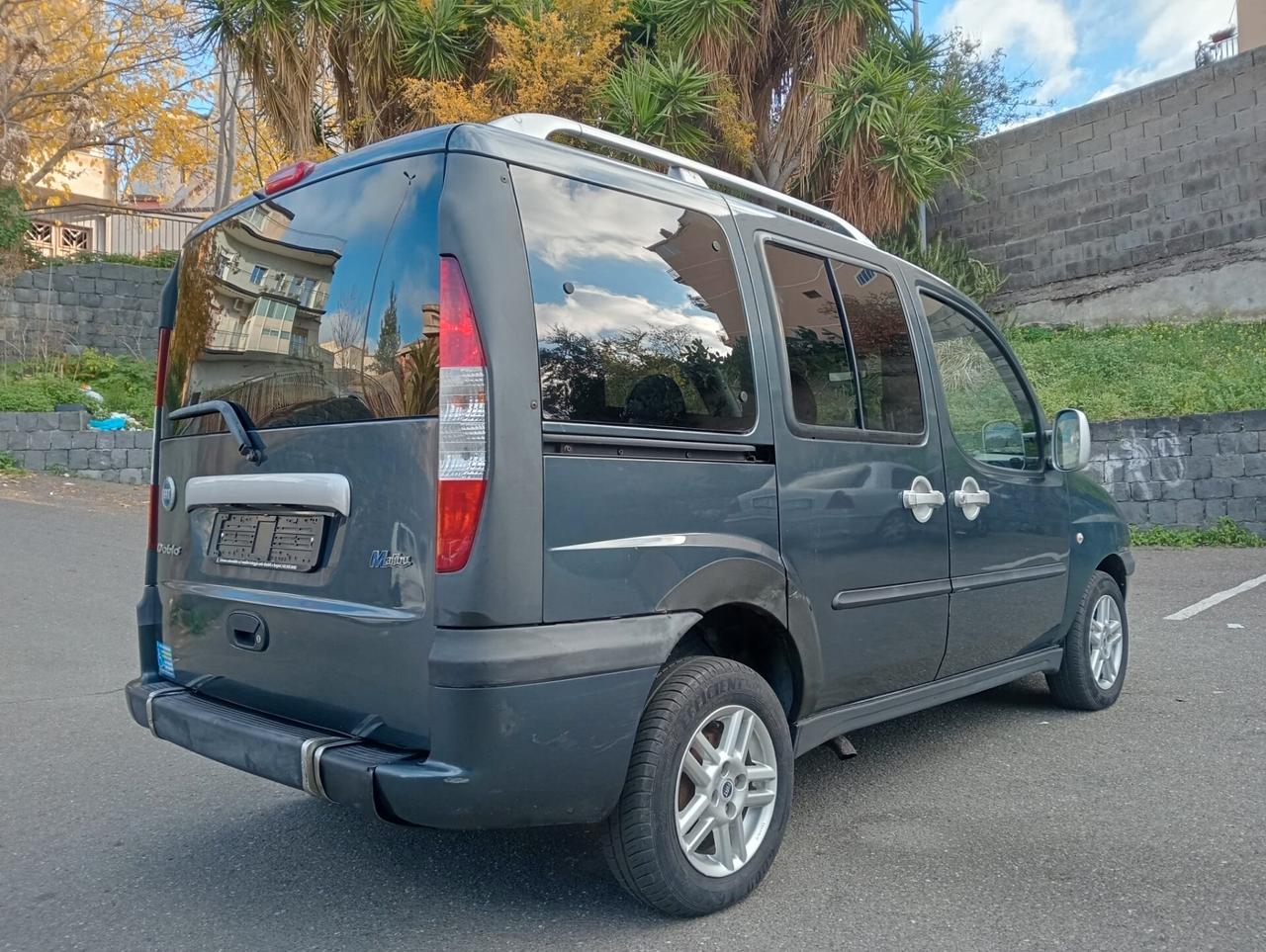 Fiat Doblo Pianale ribassato con rampa disabili in carrozzina