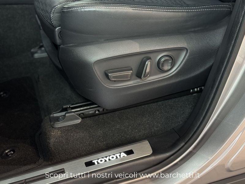 Toyota Land Cruiser 2.8 D Lounge A/T