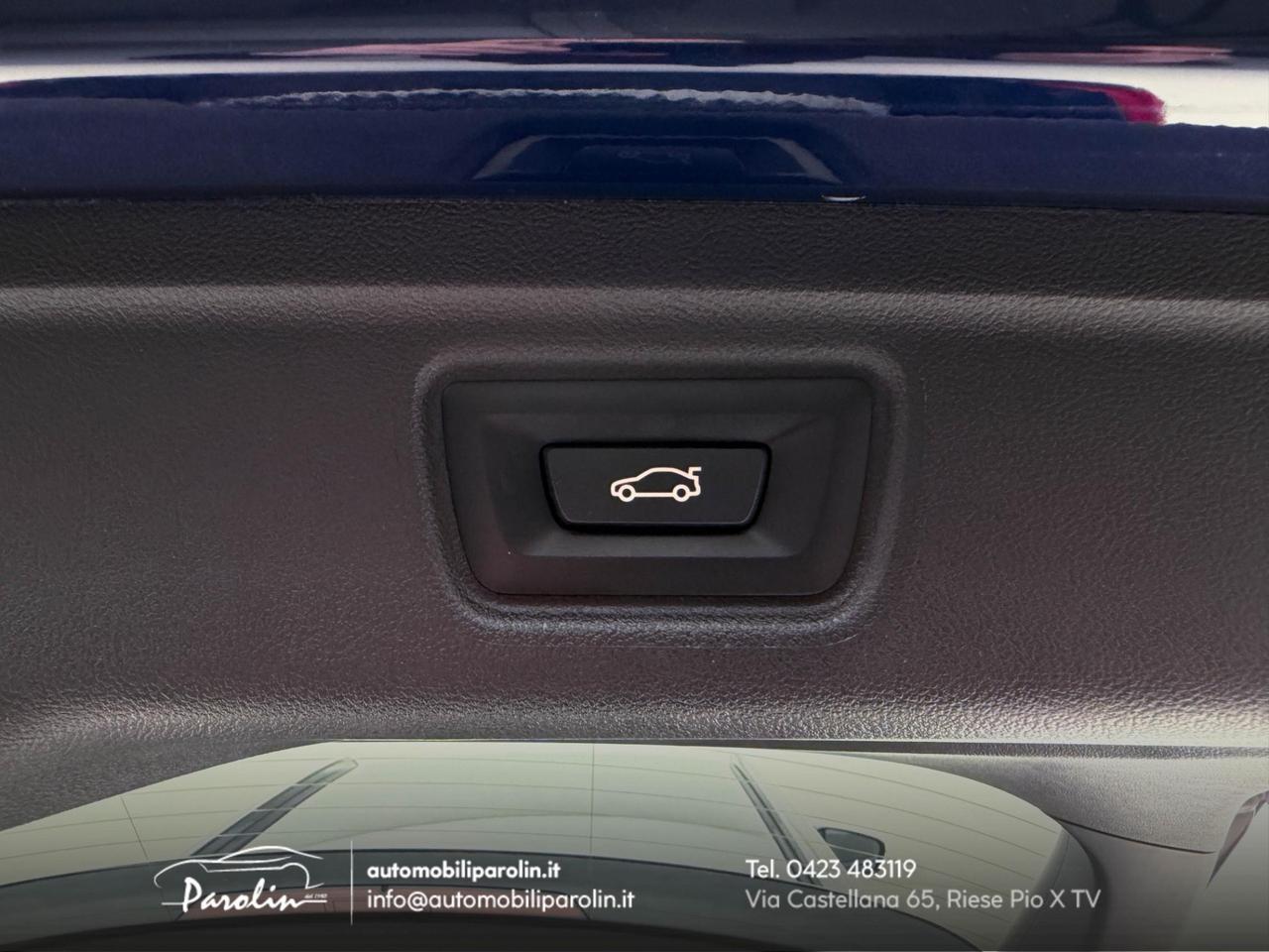 BMW Serie 3 Touring 330e Touring xDrive Msport Black pack-Tanzanite