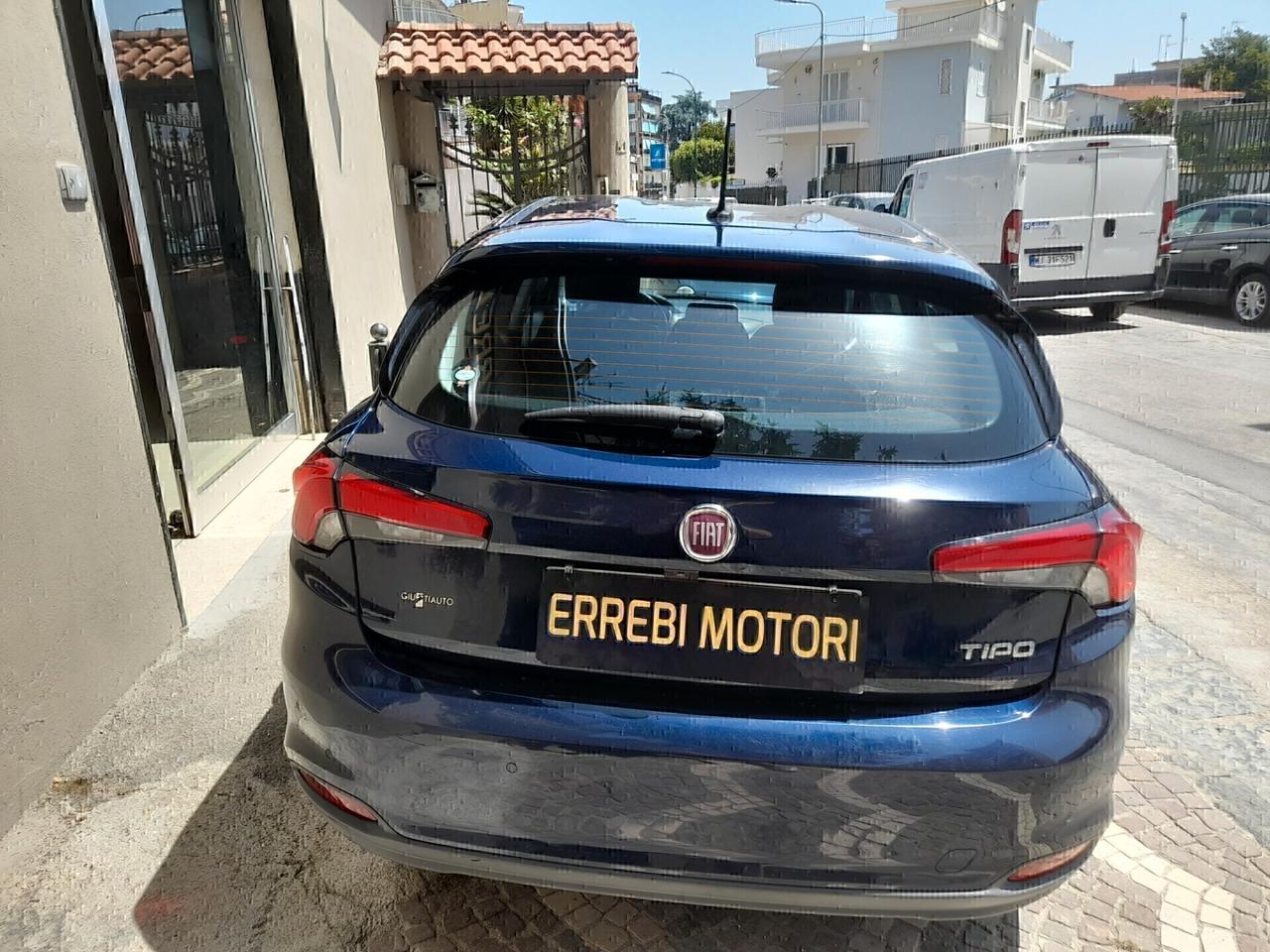 Fiat Tipo 1.3 Mjt 4 porte Lounge