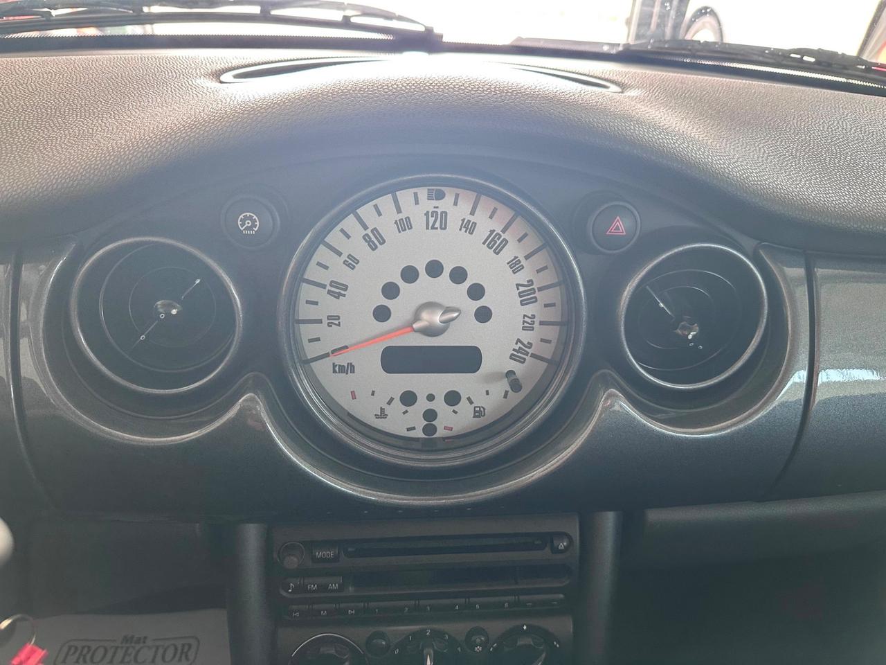 Mini 1.6 16V One de luxe NEOPATENTATI