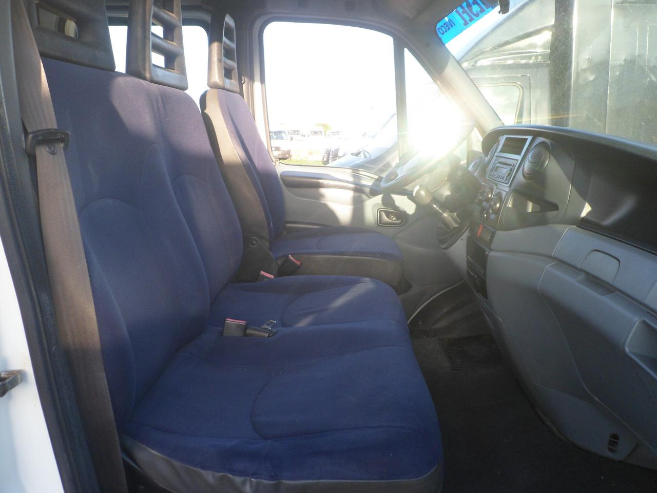 Iveco Daily 35c12 doppia cabina ribaltabile trilaterale