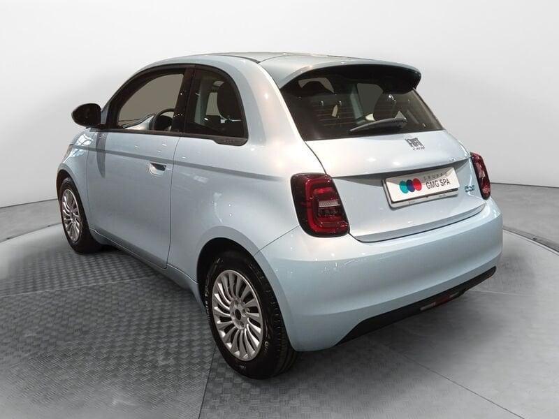 FIAT 500e 42 kWh (Red)