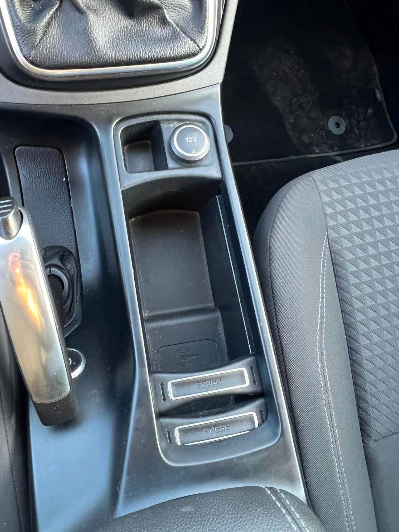 Ford C-Max 1.6 120CV GPL Titanium