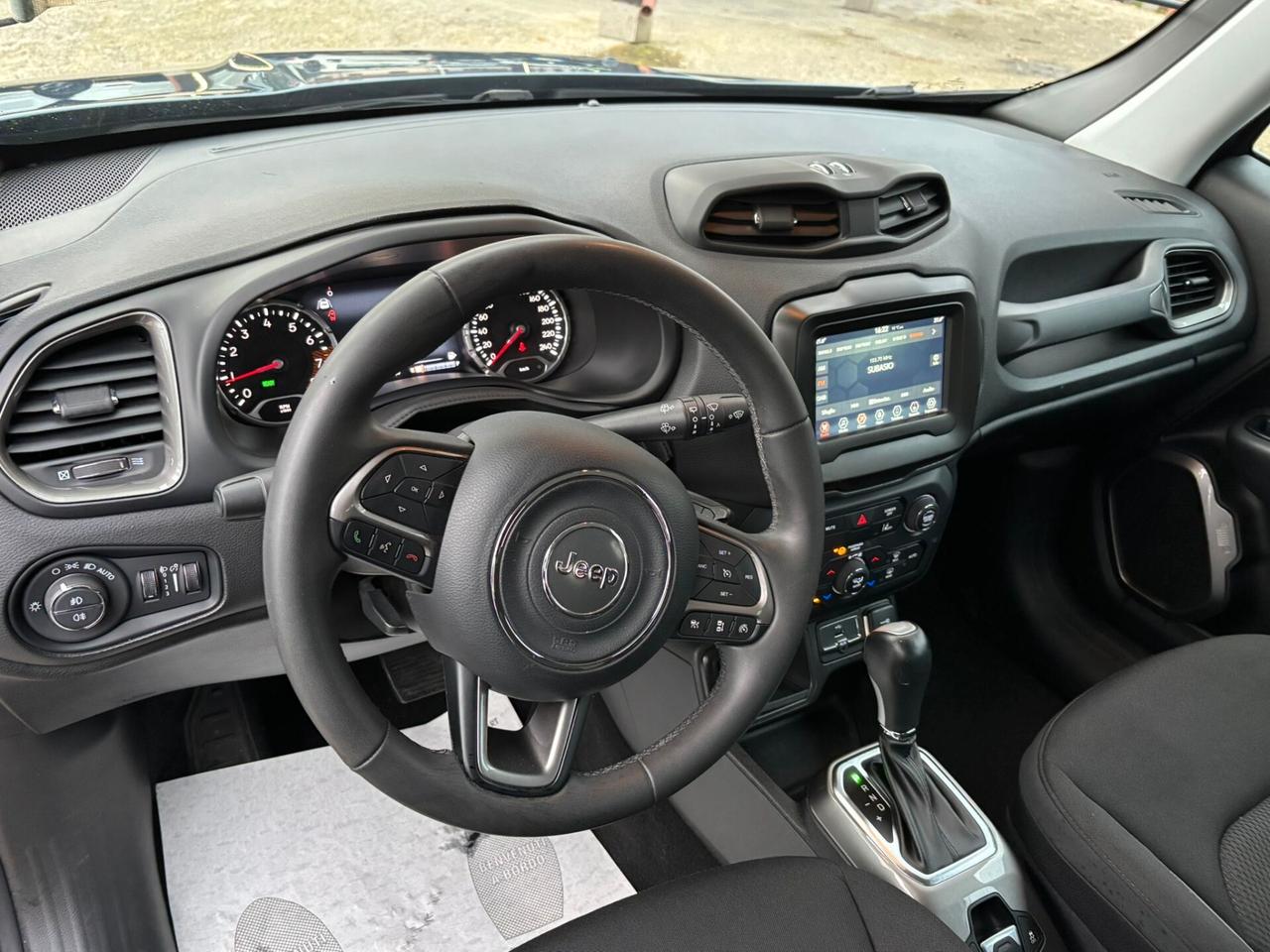 Jeep Renegade 1.5 Turbo T4 MHEV Limited