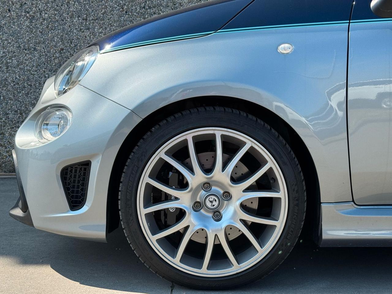 Abarth 695 C 1.4 Turbo T-Jet Rivale 175 Anniversary