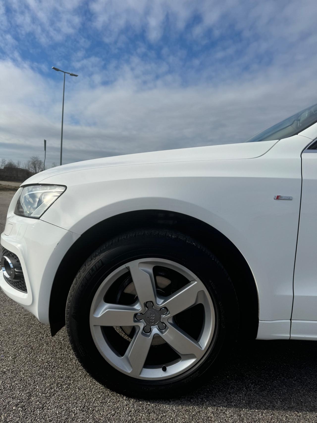 Audi Q5 2.0 TDI 170 CV quattro