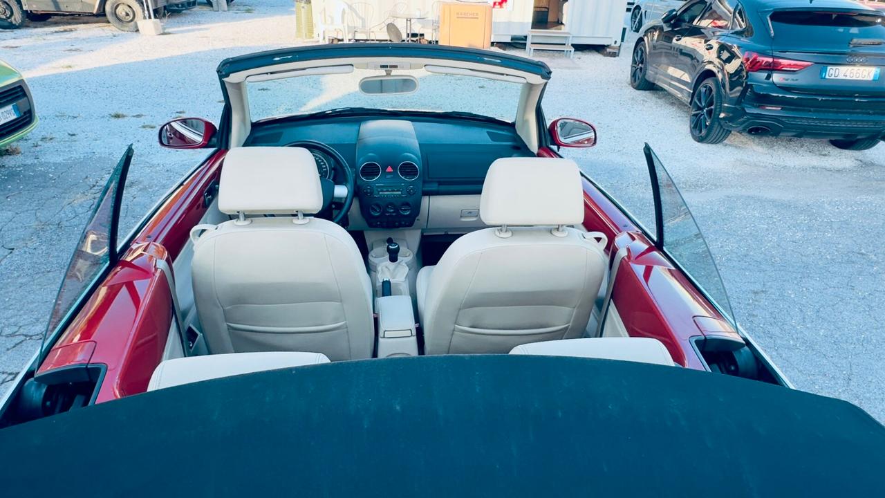 Volkswagen New Beetle 1.9 TDI 105CV Cabrio Lim. Red Edt.