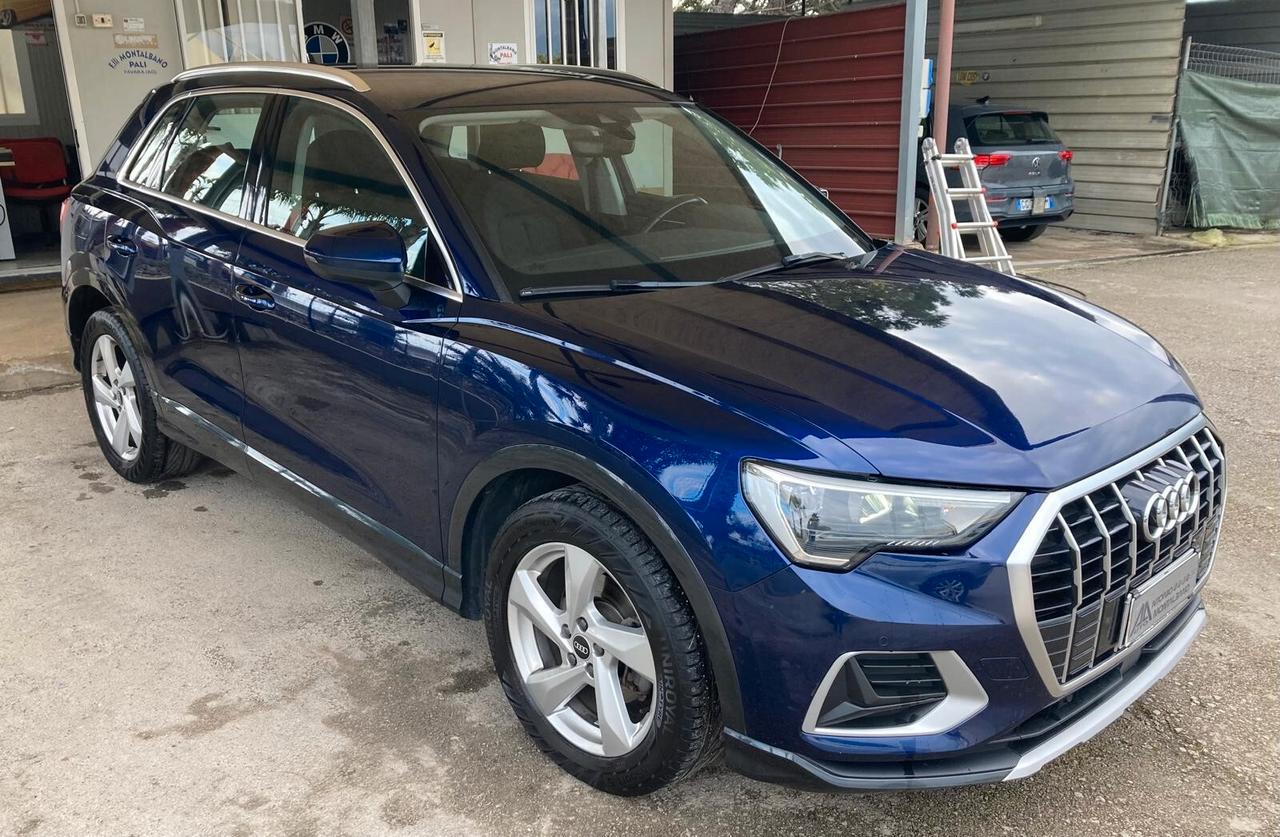 Audi Q3 35 TDI S tronic Business Advanced