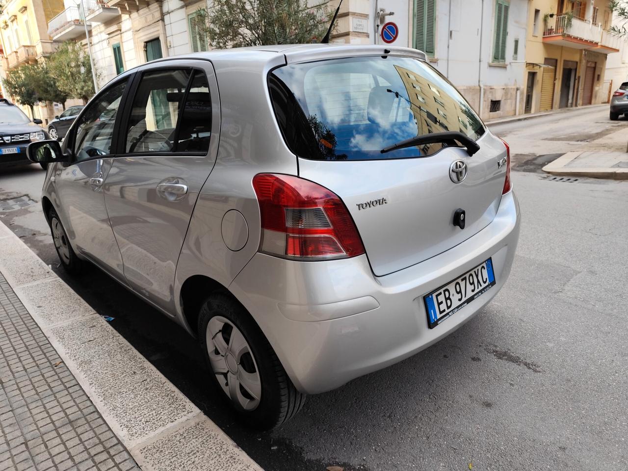 Toyota Yaris 1.0 BENZINA 70CV PERFETTA 5P