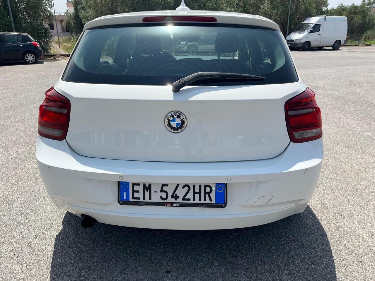 Bmw 116 116d 5p. Sport OK NEOPATENTATI
