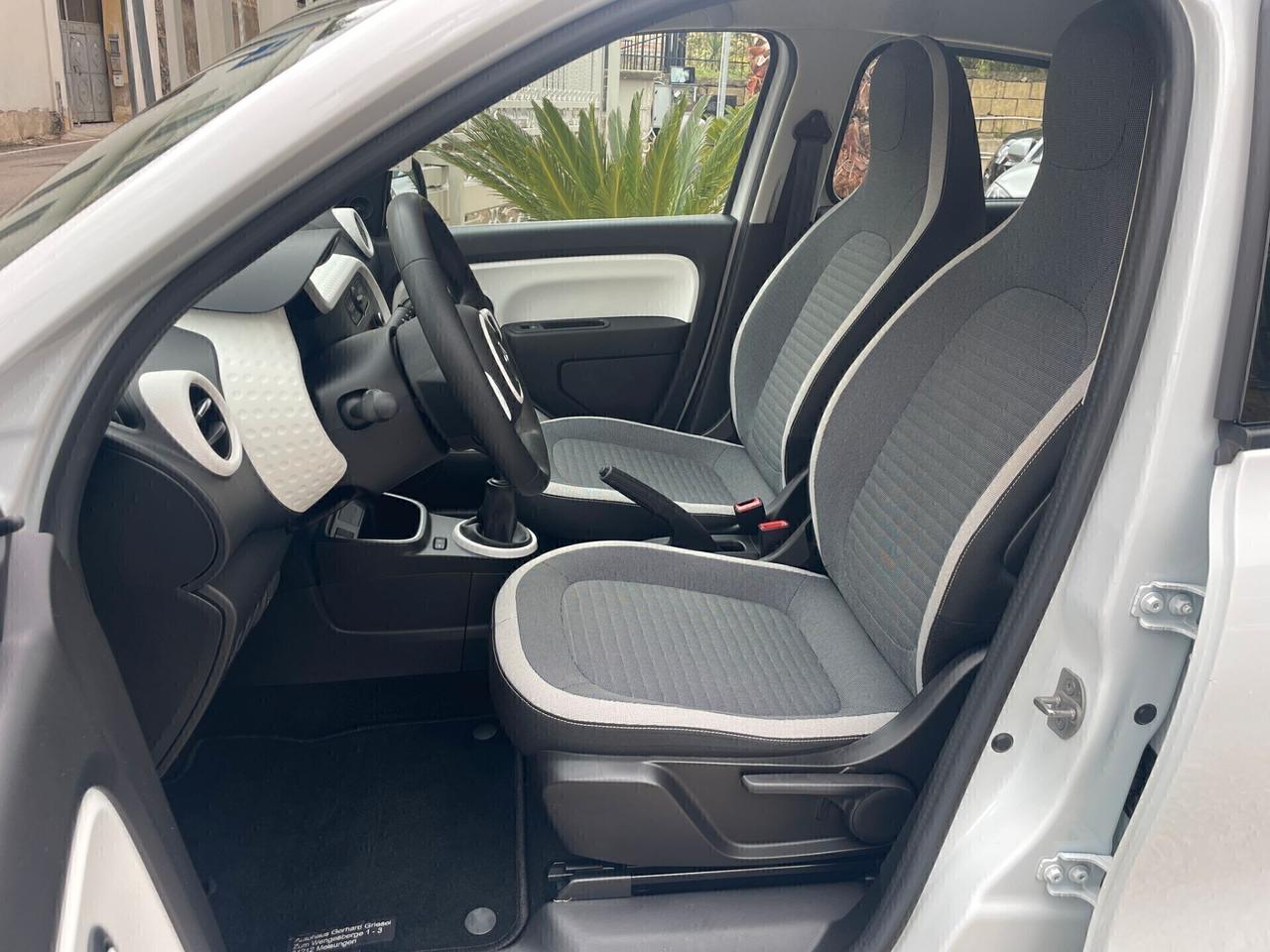 Renault Twingo SCe 71CV Limited 2020
