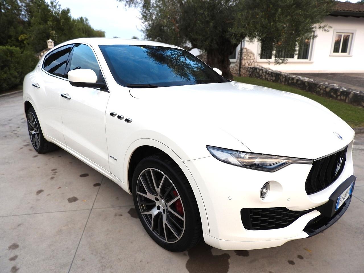 Maserati Levante V6 Diesel 275 CV AWD