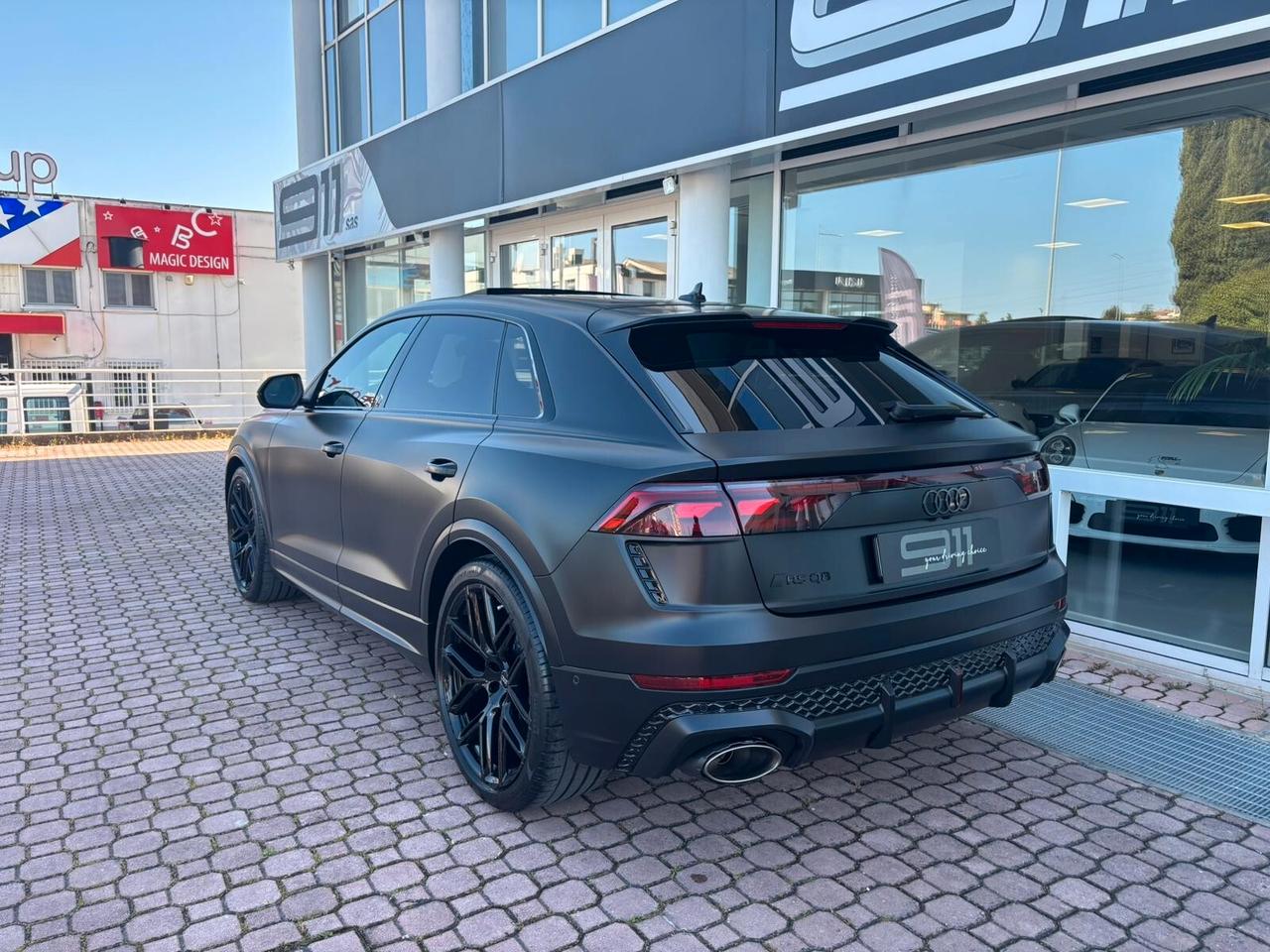 Audi Q8 RS TFSI V8 quattro tiptronic Performance