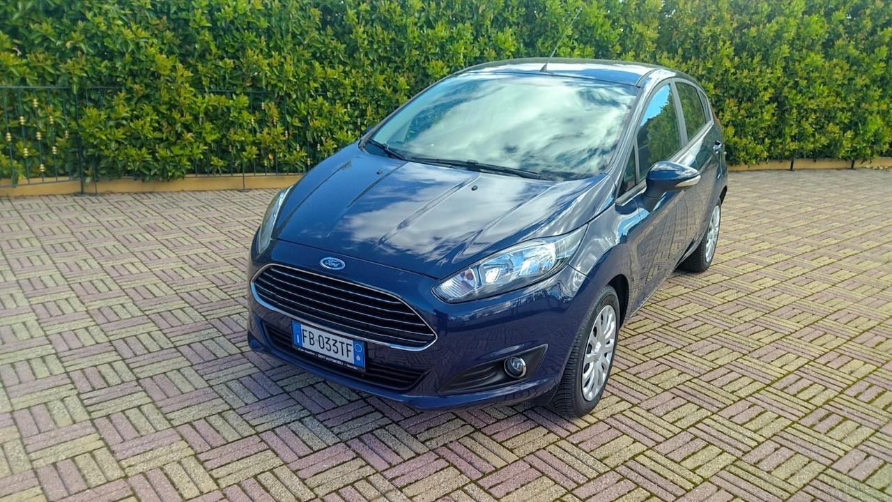 Ford Fiesta 1.4 5 porte Bz.- GPL