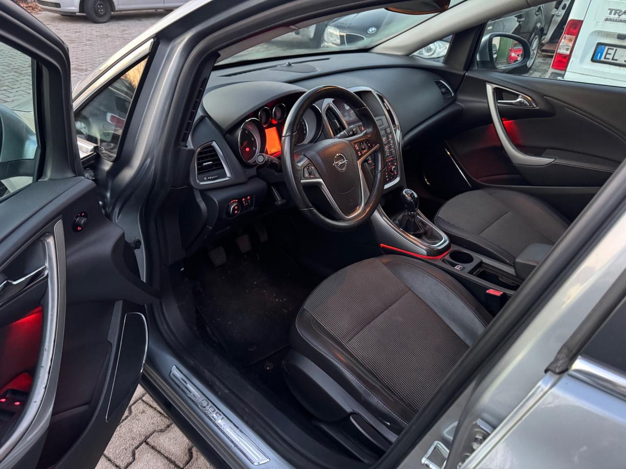 Opel Astra 1.7 CDTI 125CV Sports Tourer Cosmo