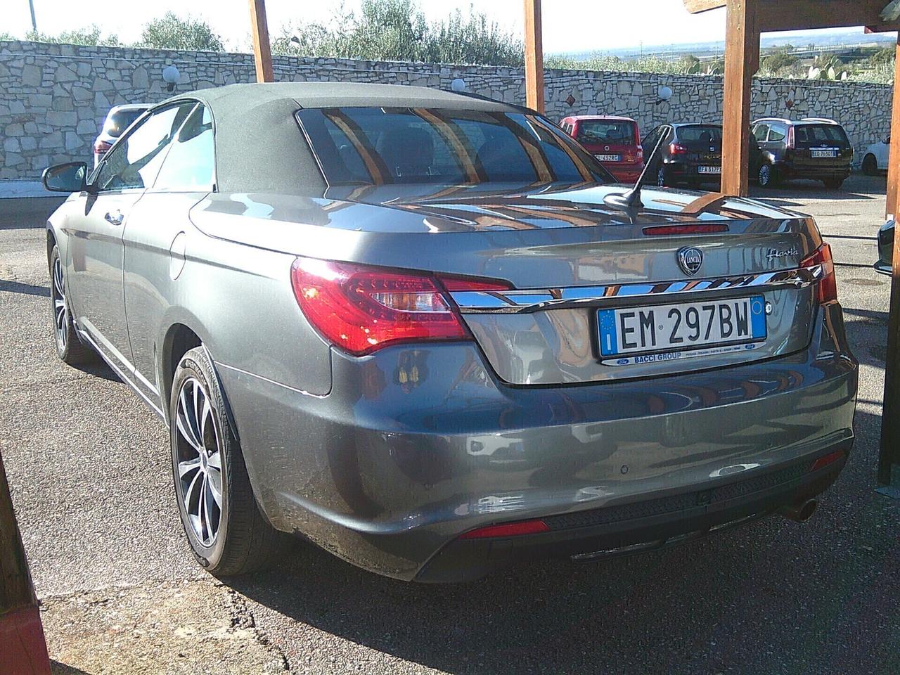 Lancia Flavia 2.4