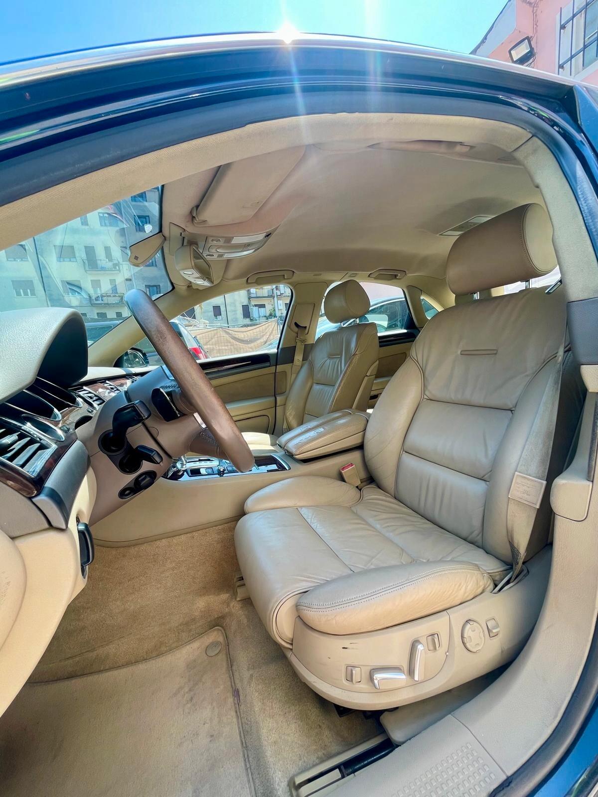 Audi A8 3.0 V6 TDI quattro tiptronic