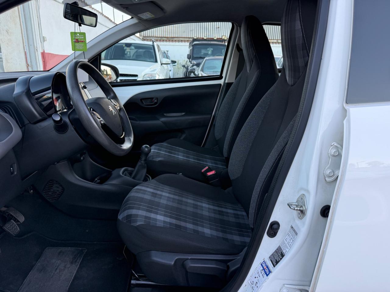 Peugeot 108 VTi 72 5 porte