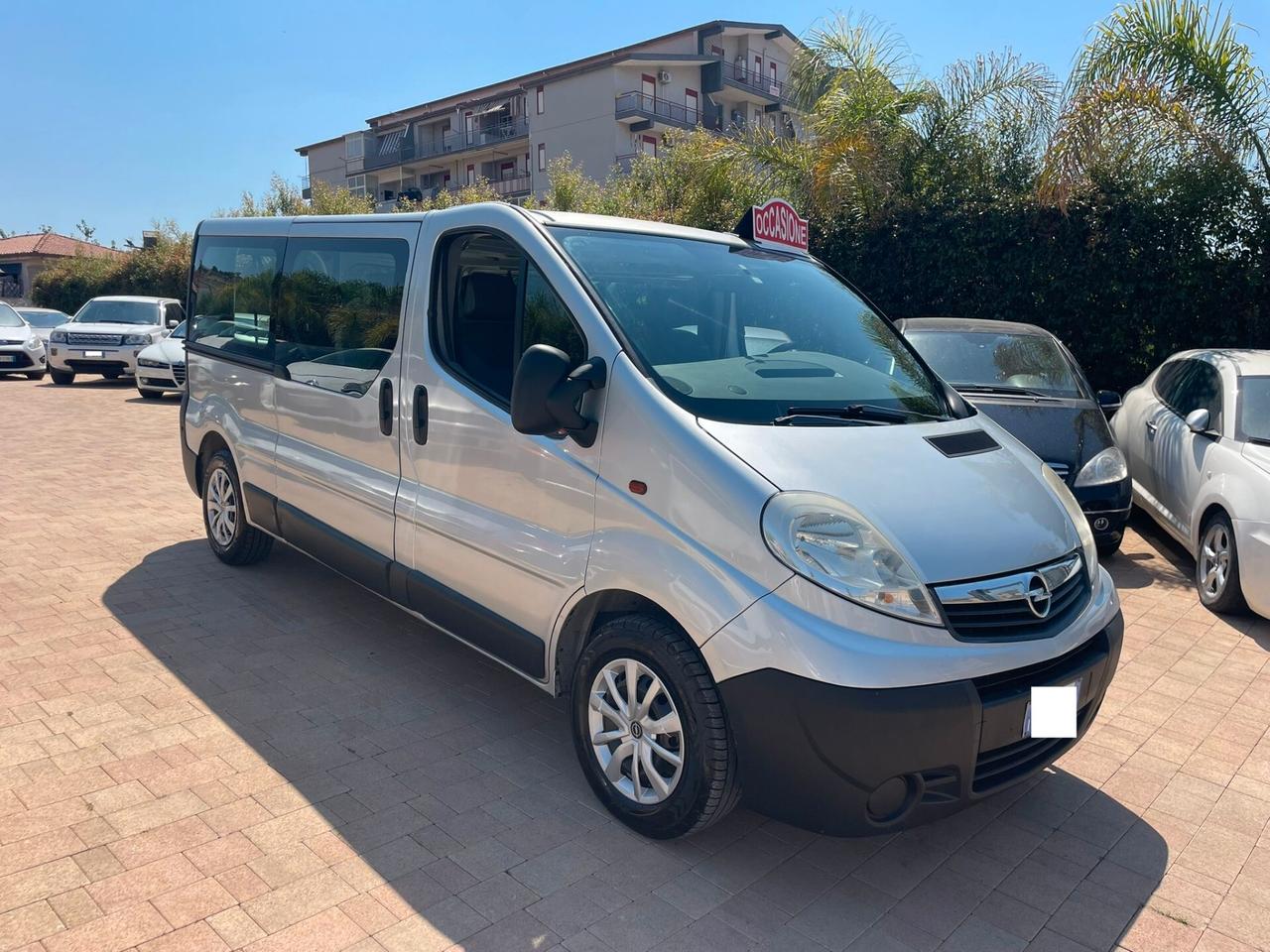 Opel Vivaro 9 posti"Finanziabile Senza Busta Paga"