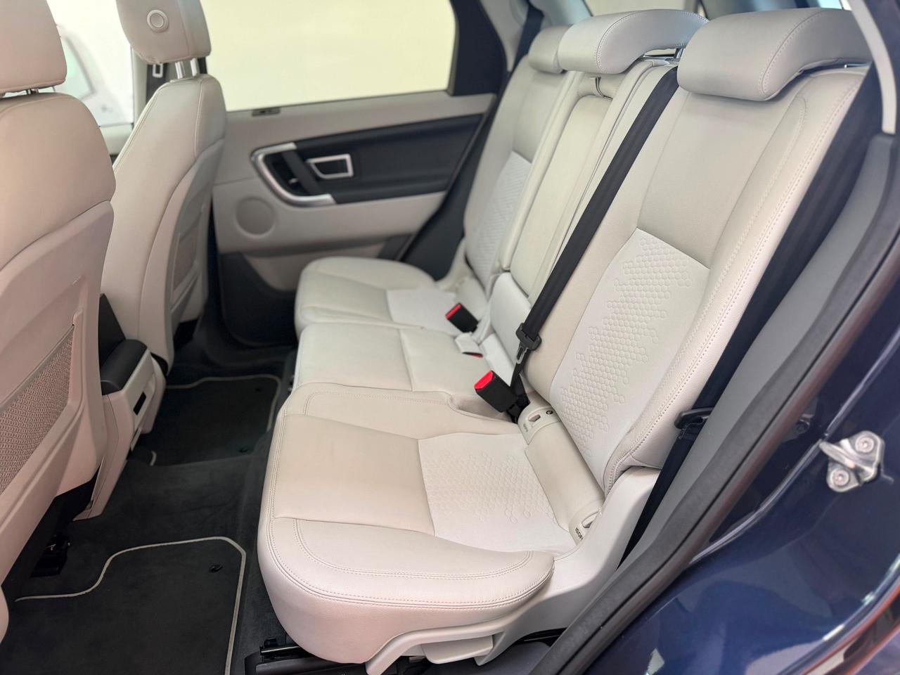 Land Rover Discovery Sport 2.0 TD4 150 CV HSE
