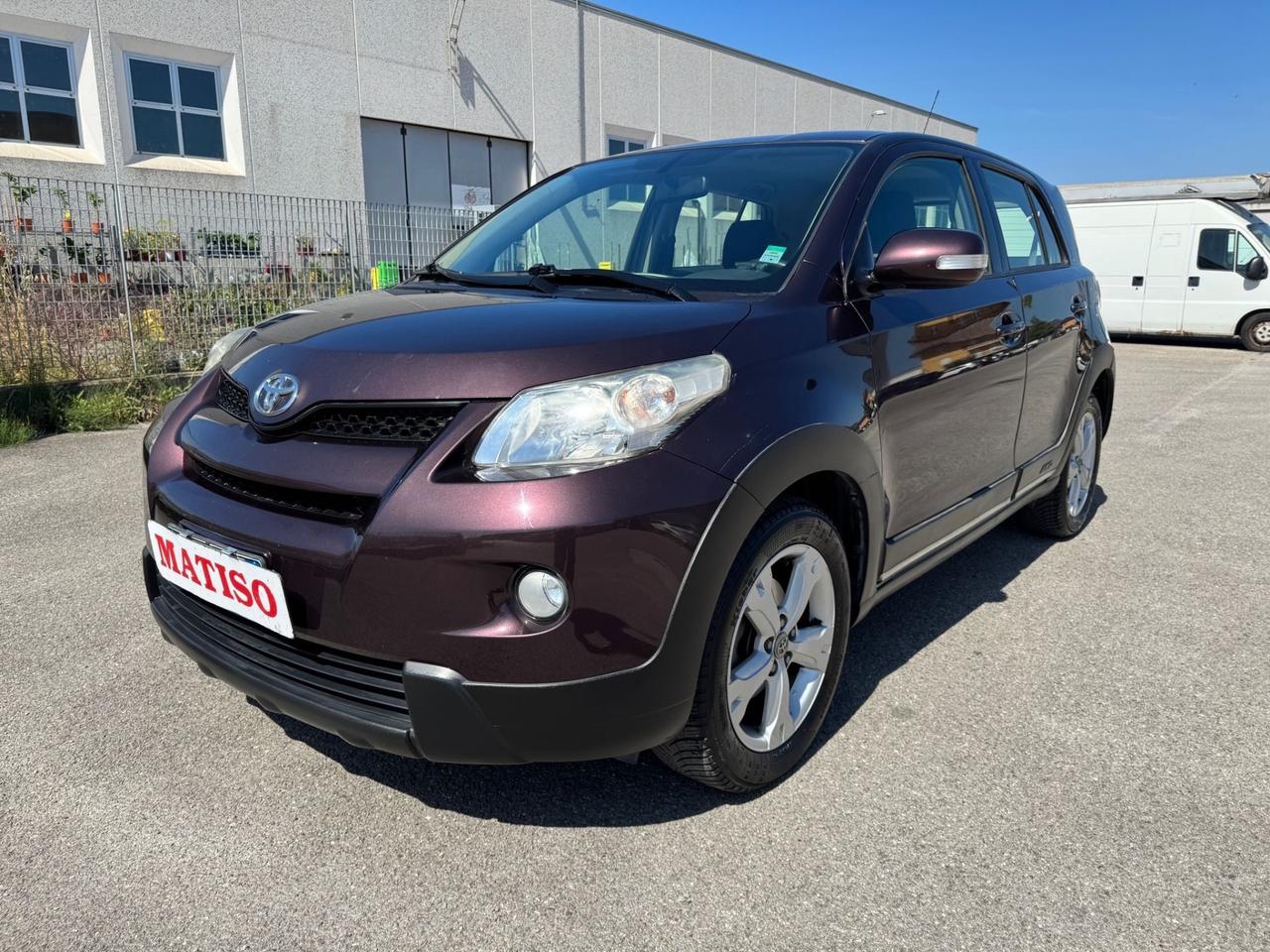 Toyota Urban Cruiser 1.4 D-4D AWD Luxury