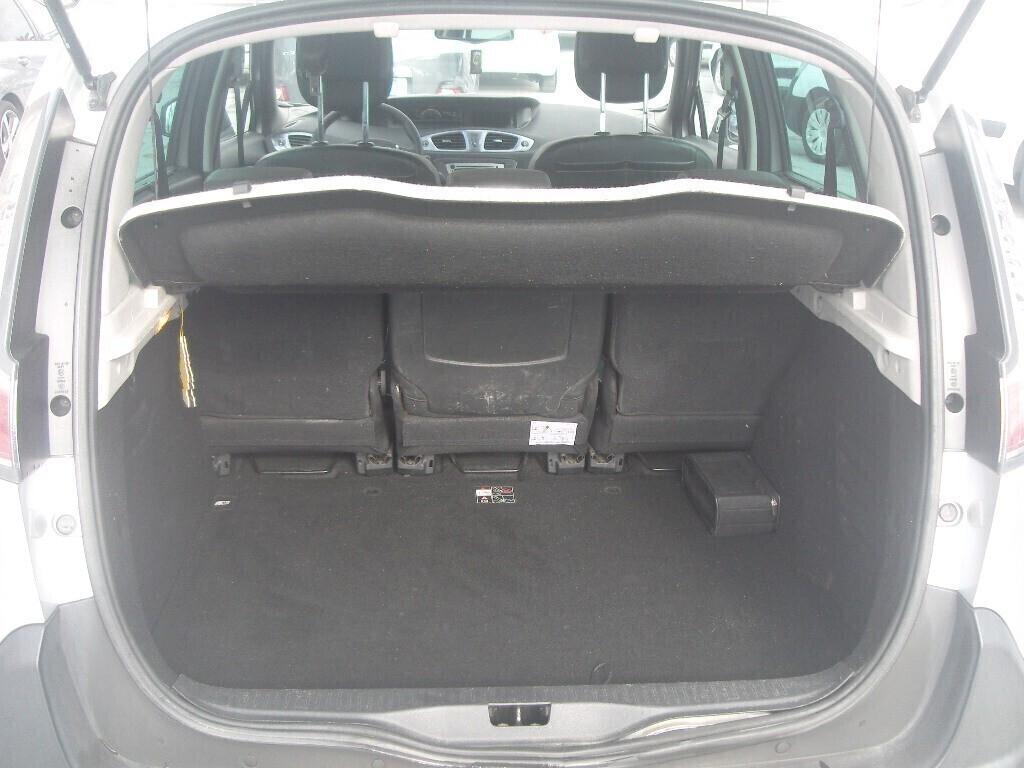 Renault Scenic XMod Cross 1.5 dCi Energy - 2013