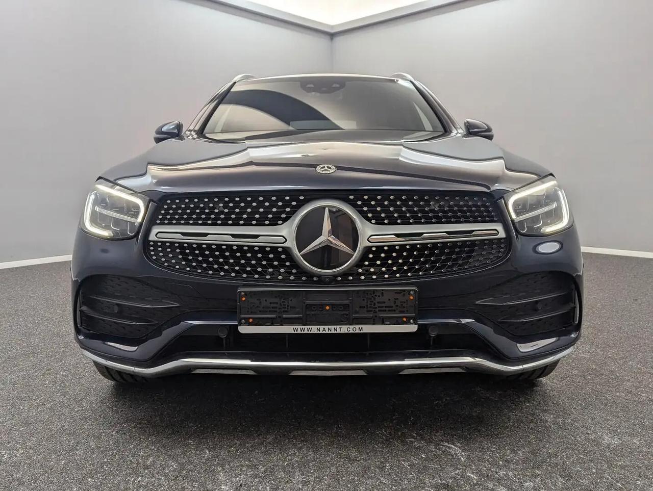Mercedes-Benz GLC 300 d 4MATIC AMG Line