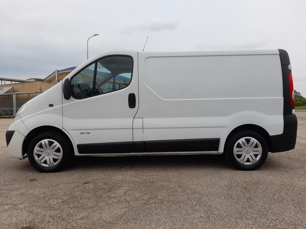 VIVARO GANCIO TRAINO