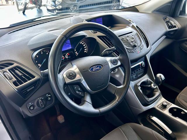 FORD Kuga 2.0 TDCI 140 CV 2WD Titanium