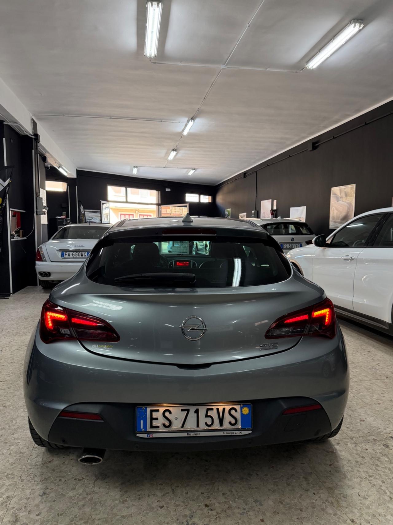 Opel Astra gtc 1.6 180cv 3p berlina