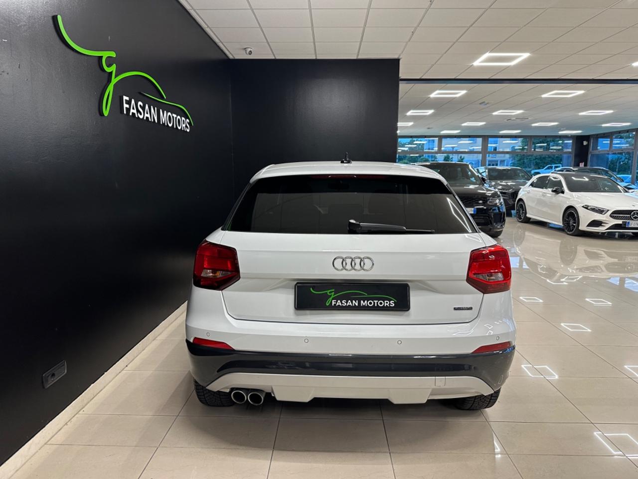 Audi Q2 35 TDI quattro S tronic Business