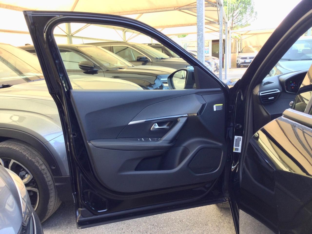 Peugeot 2008 BlueHDi 130Cv EAT8 Allure NUOVO MODELLO