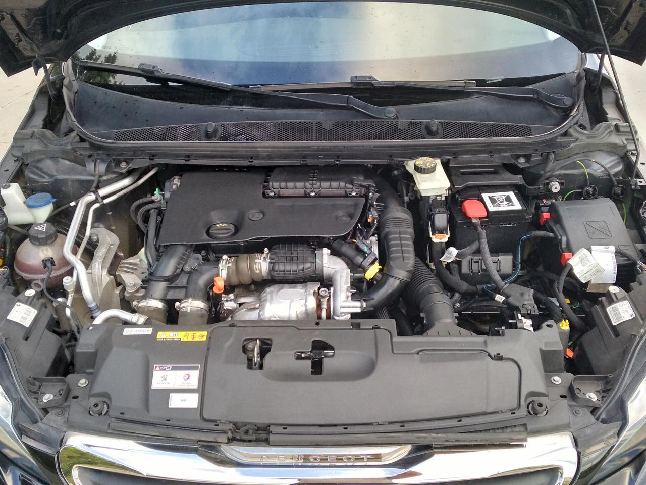 Peugeot 308 BlueHDi 100 S&S SW Business