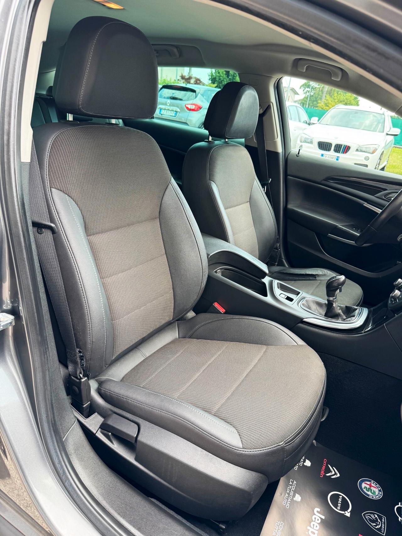 Opel Insignia Sports Tourer 2.0 Diesel 131cv | TAGLIANDO INCLUSO