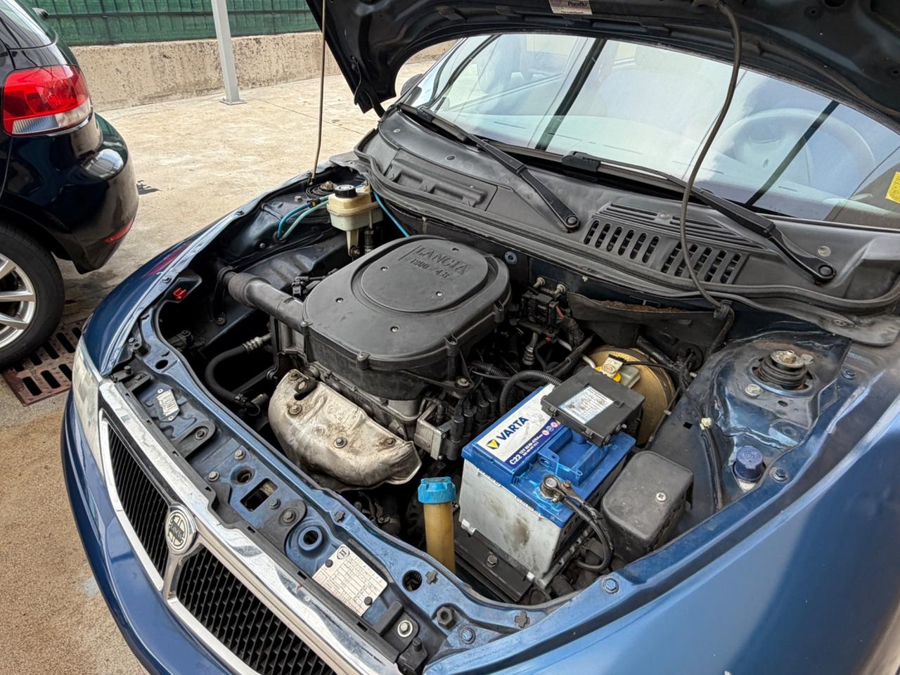 LANCIA Y ELEFANTINO 1.2 BENZINA CLIMA FUNZIONATE