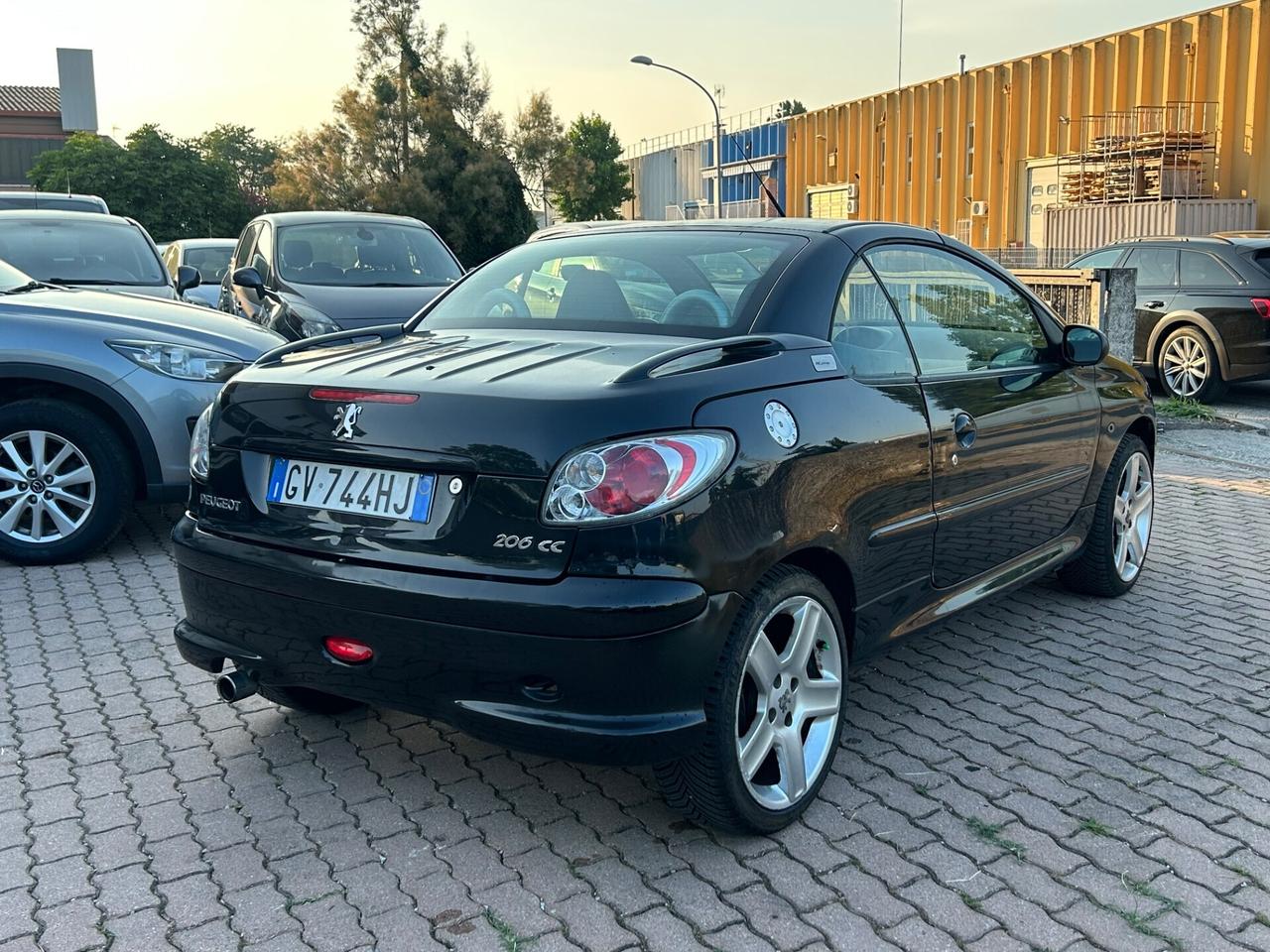 Peugeot 206 1.6 16V CC RC Line