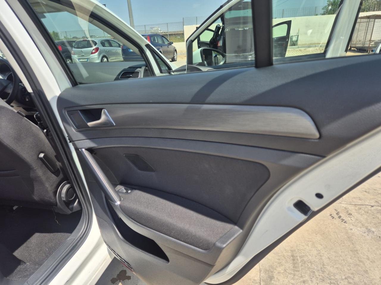 Volkswagen Golf 1.2 TSI 105 CV 5p. Comfortline BlueMotion Technology