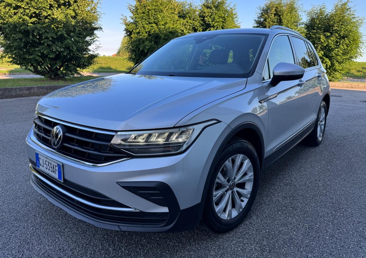 Volkswagen Tiguan 2.0 TDI 150 CV SCR DSG Life