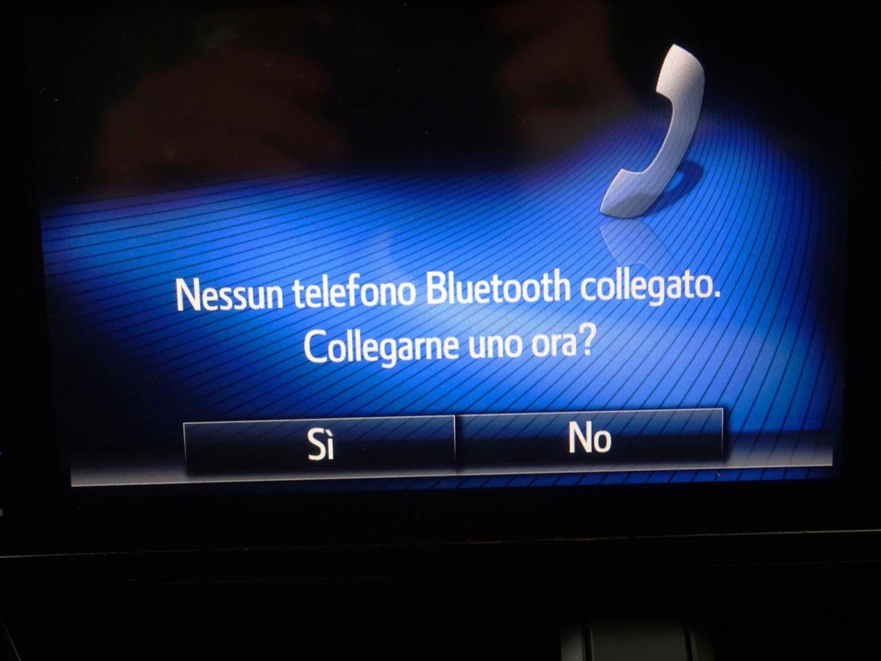 Toyota C-HR 1.8 Hybrid E-CVT Business