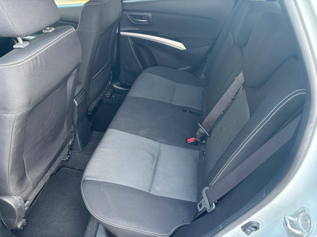 SUZUKI S-CROSS 1.6 DDiS Style - 2014