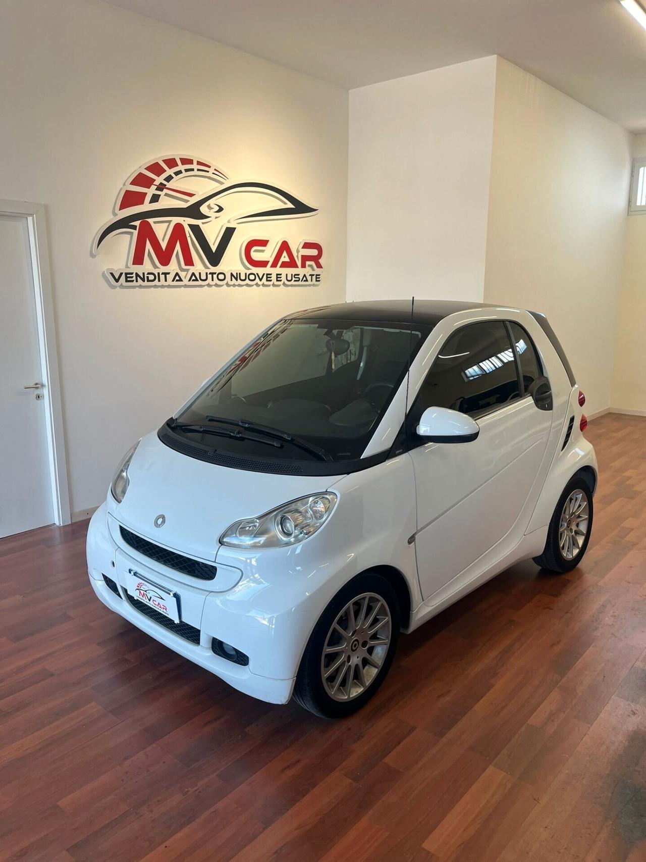 Smart ForTwo 1000 52 kW MHD coupé passion